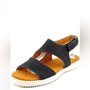 Bernie Mev New York NIB Style Lima Black Woven Sandals size 41 (10)